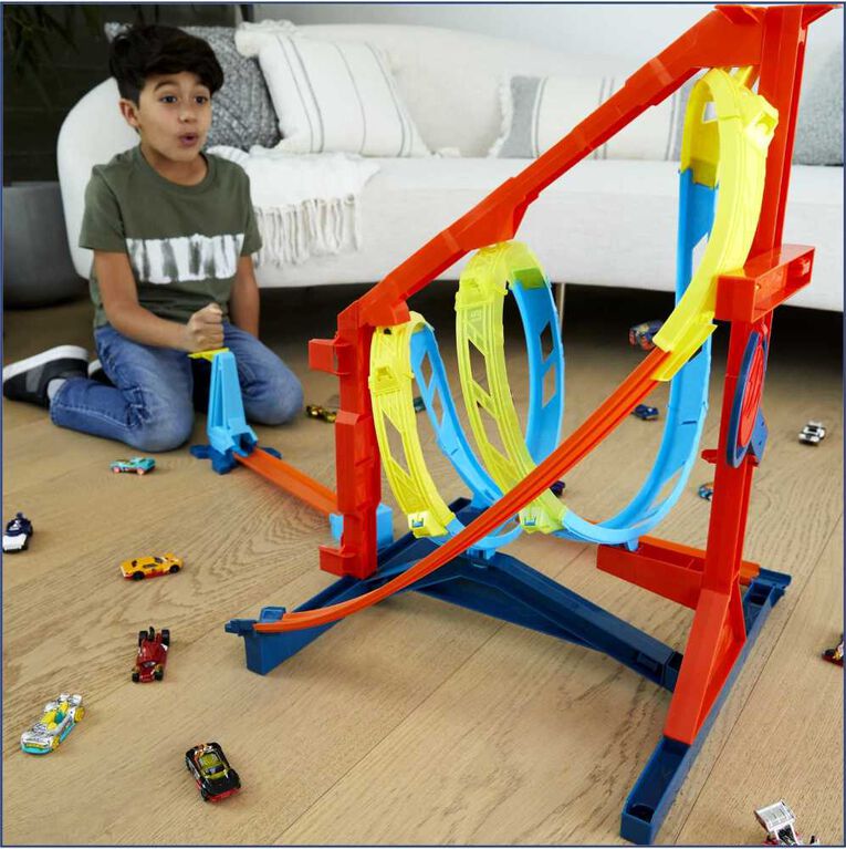 
                  
                    Hot Wheels - Track Builder Unlimited Corkscrew Twist Kit
                  
                
