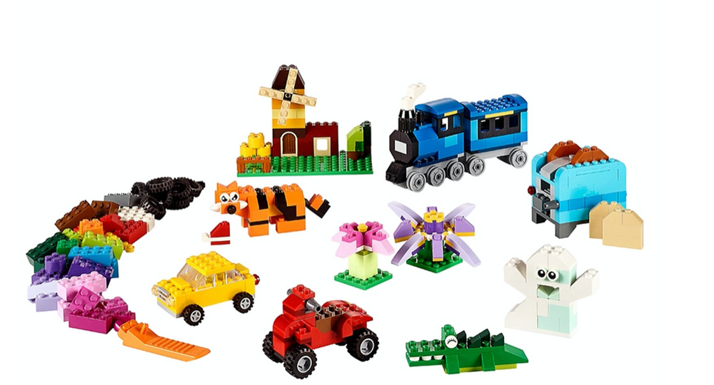 
                  
                    LEGO Classic- Medium Brick Box
                  
                